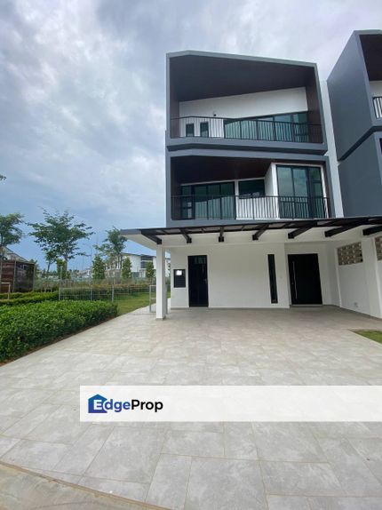 Senibong Cove , 3 Storey , Lagoon Residences , Johor, Masai