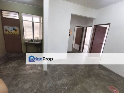 Seri Orkid Flat , Skudai , 3 Bed , Original , Skudai , Johor, Johor Bahru