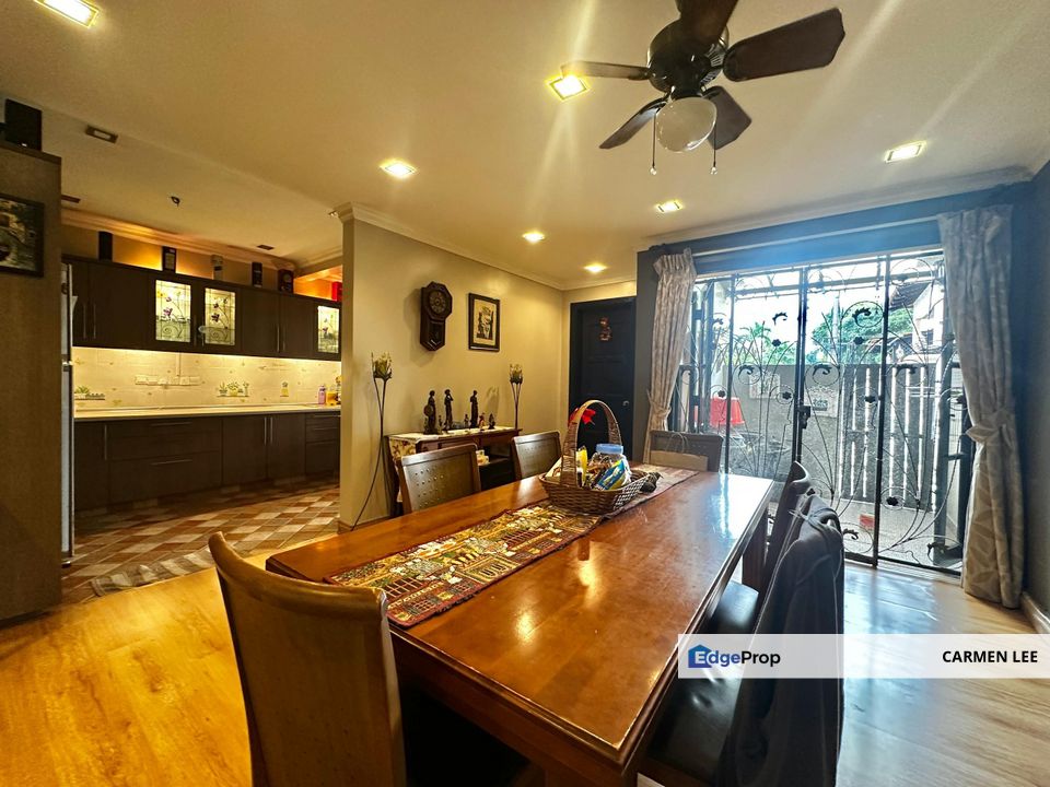 Gated&Guarded, Facing Park, Good Condition, Move-In Ready w Light Reno, Selangor, USJ