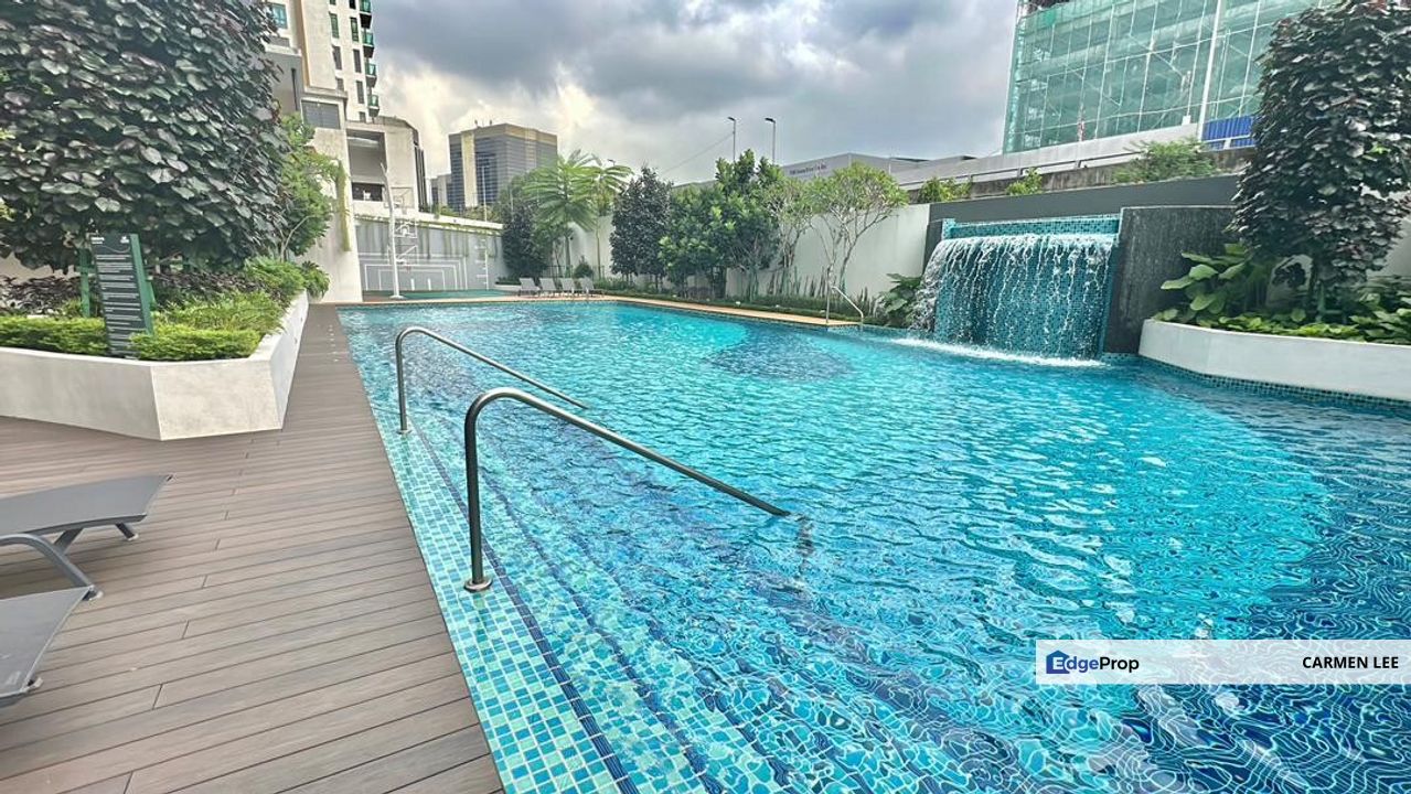 Motivated Seller, Corner Unit, Brand New Condo, Strategic Location, Selangor, Subang Jaya