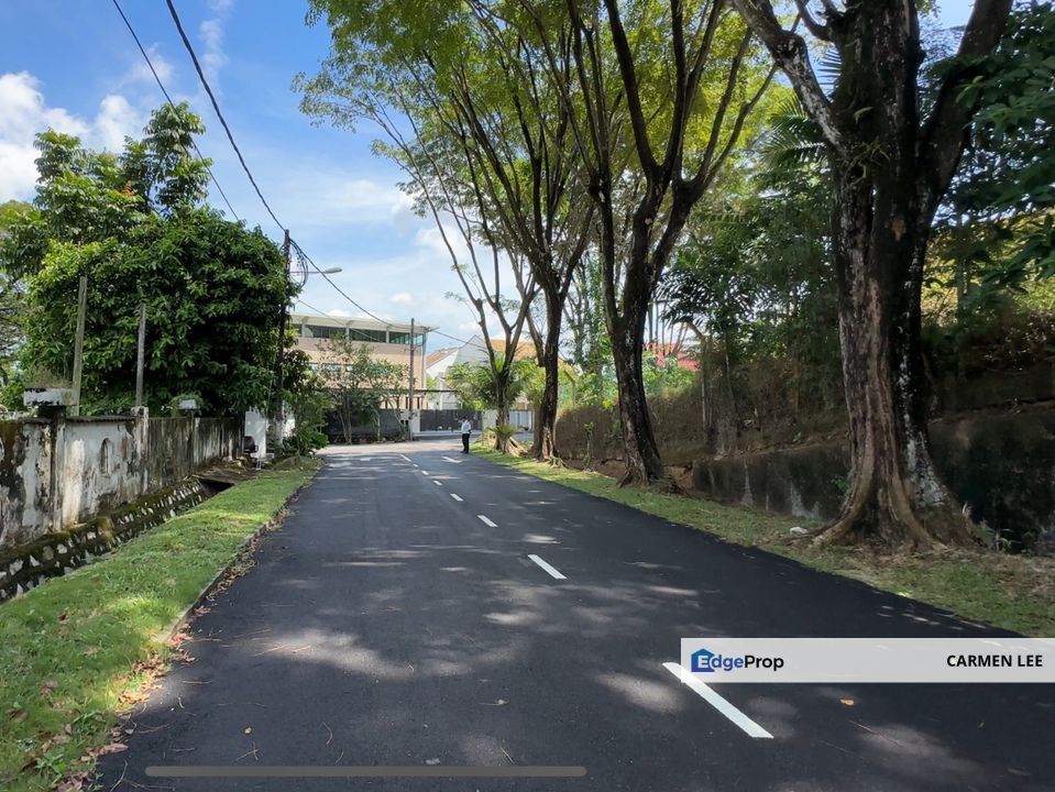 Rare lot! Big plot of 15,000 sqft flat residential land in prime area of Subang Jaya! , Selangor, Subang Jaya