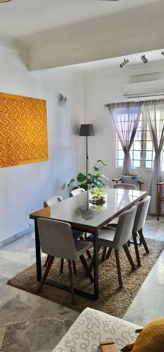 Gated & Guarded. Rare End Lot 10 ft Land. 24x75., Selangor, Subang Jaya