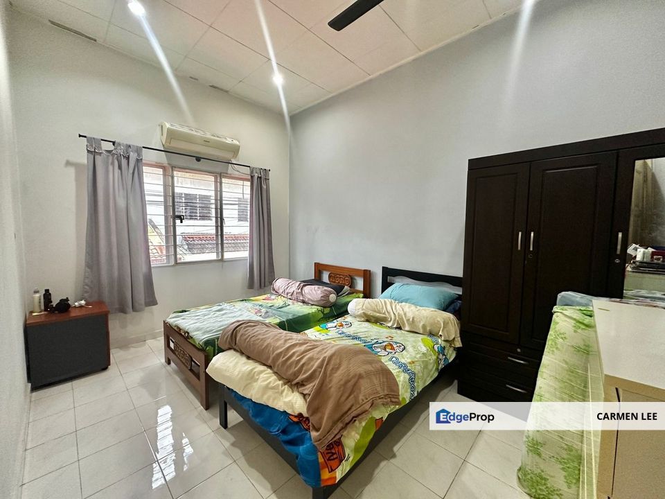 Fully Extended Ground Floor, Big Kitchen, Near SK Seafield and Taipan, Selangor, USJ