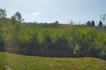 Kelab Golf Bukit Beruntung