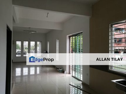 Dengkil Taman Baiduri 2 Double Storey End Lot, Selangor, Dengkil