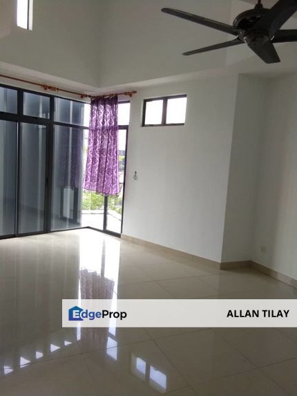 Shah Alam Laman Glenmarie Double Storey Superlink, Selangor, Glenmarie