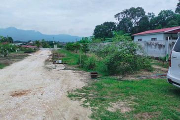 Jalan Pasir Puteh, Station 18