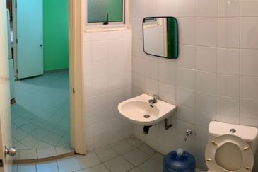 Suasana Sentral Condominium