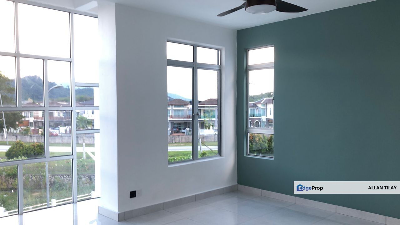 Taman Laman Puteri 2.5 Storey Bungalow @ Seremban, Negeri Sembilan, Seremban