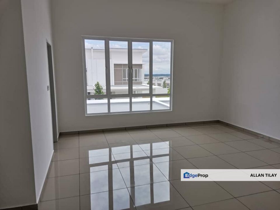 Cadena I (Hilltop) Ara Sendayan Double Storey Link, Negeri Sembilan, Seremban