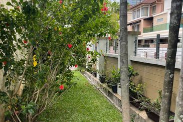 Changkat Kiara Surya