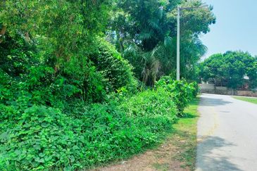 RUMAH RAKYAT TELOK KEMANG