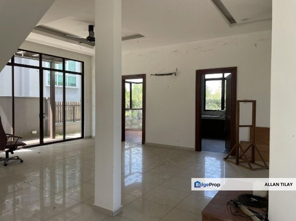 Taman Bukit Intan Seremban Bungalow House, Negeri Sembilan, Seremban