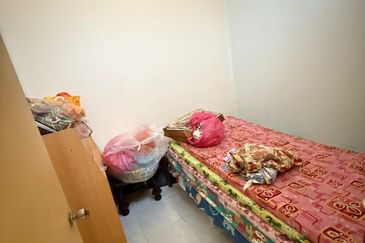 TAMAN PELANGI (MANTIN)