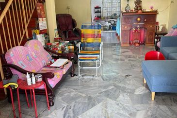 TAMAN PELANGI (MANTIN)