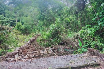 Taman Bukit Sapphire