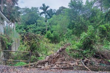 Taman Bukit Sapphire