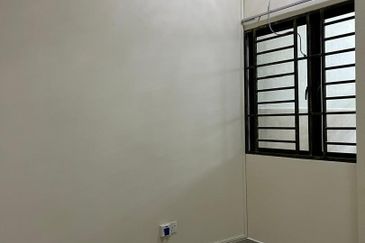 NILAI IMPIAN (LAMAN DELFINA)