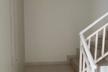 NILAI IMPIAN (LAMAN DELFINA)