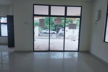 Taman Langat Jaya, Banting