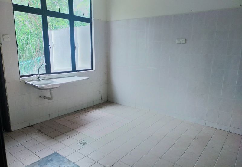 Taman Langat Jaya, Banting