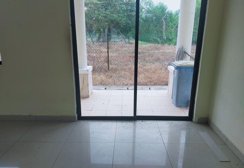 Taman Langat Jaya, Banting