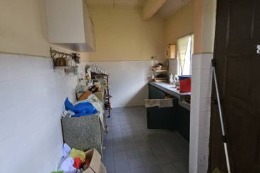 Teluki, Bukit Sentosa