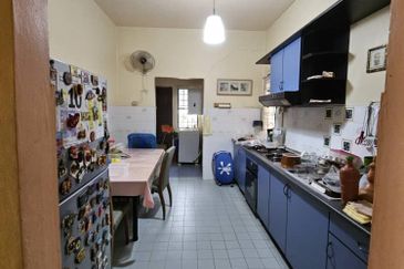 Teluki, Bukit Sentosa