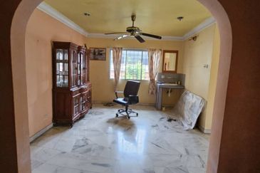 Teluki, Bukit Sentosa