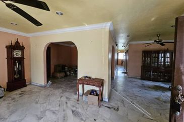 Teluki, Bukit Sentosa