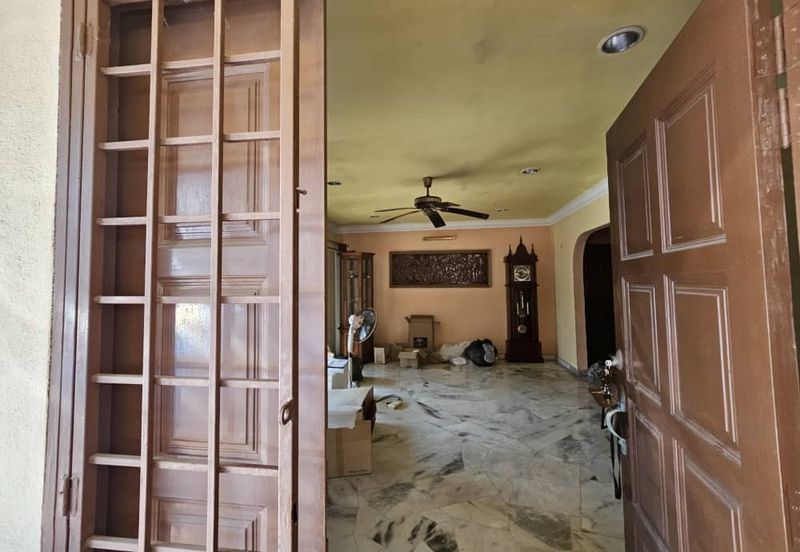 Teluki, Bukit Sentosa