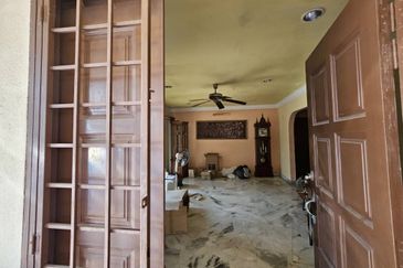 Teluki, Bukit Sentosa