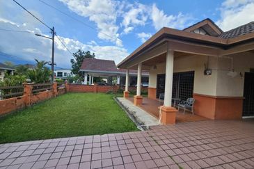 Teluki, Bukit Sentosa