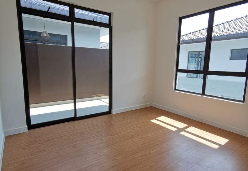 Mulia Residence Cyberjaya 3 Storey Terrace