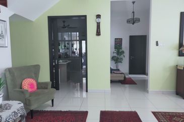 Perdana Lakeview East