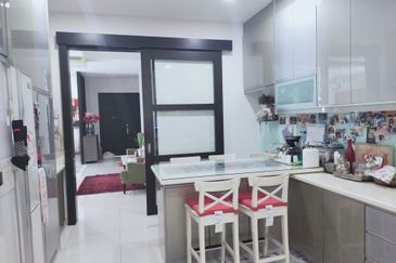 Perdana Lakeview East