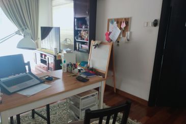 Perdana Lakeview East