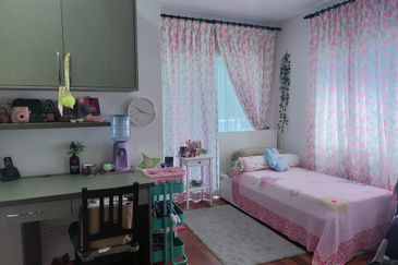 Perdana Lakeview East