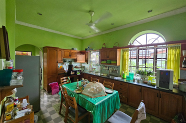 Bandar Baru Teluk Intan