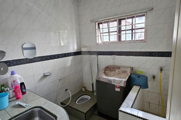 Bandar Baru Teluk Intan