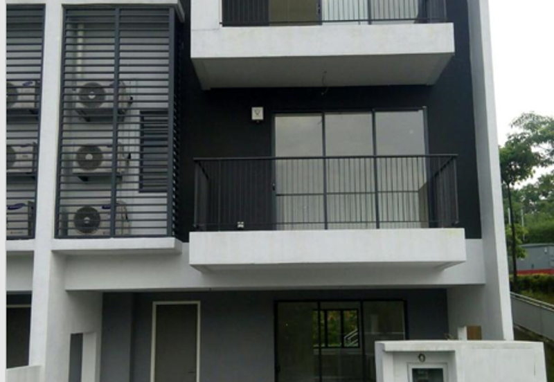 Andana Villa @ D'Alpinia