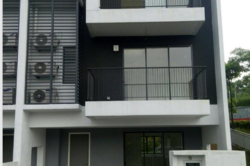 Andana Villa @ D'Alpinia