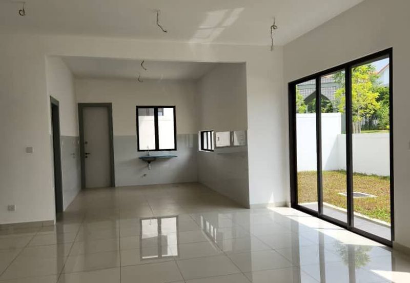 Casablanca 1 @ Alam Impian