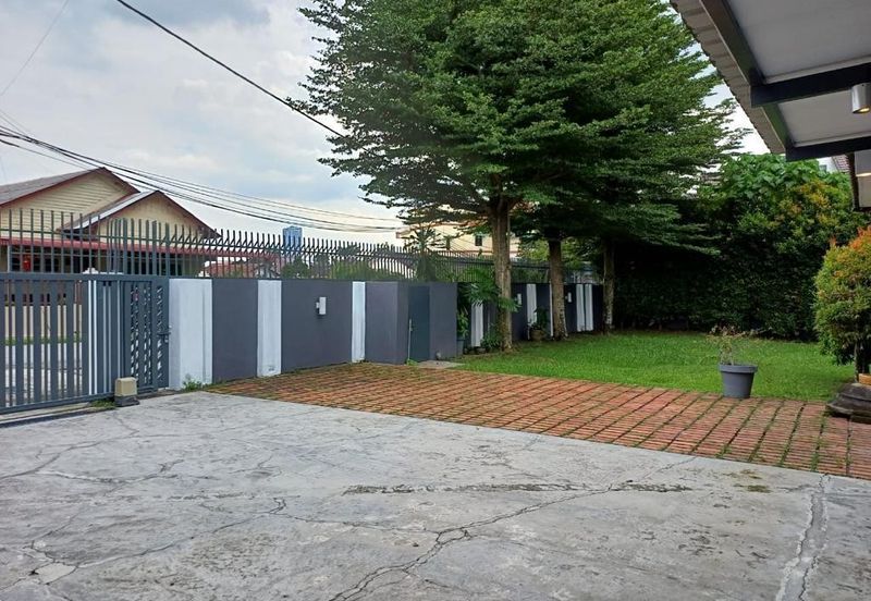 Seksyen 4, Petaling Jaya