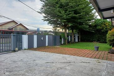 Seksyen 4, Petaling Jaya