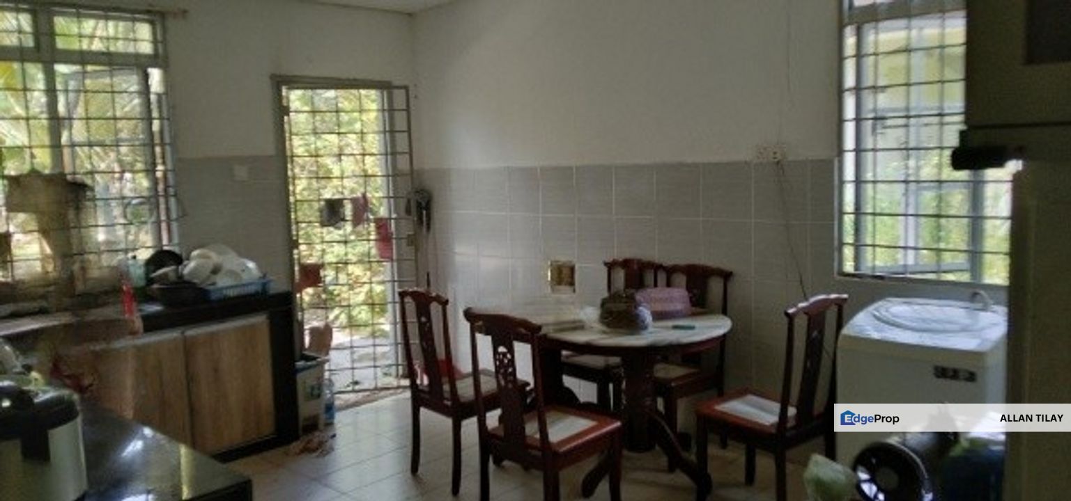 Sungai Pelek Pantai Sepang Putra Single Storey Bungalow, Selangor, Sungai Pelek