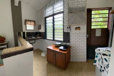 TAMAN CHENDERONG JAYA