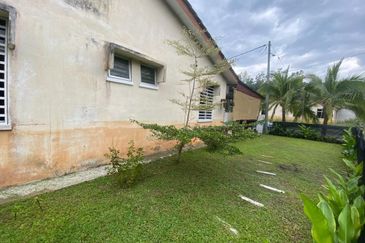 TAMAN CHENDERONG JAYA