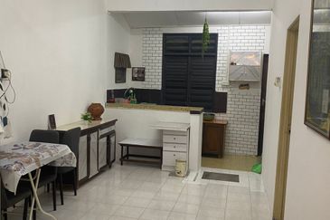 TAMAN CHENDERONG JAYA