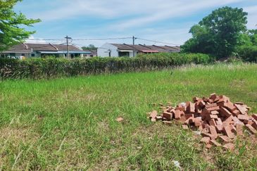 TAMAN LAPANGAN TERBANG, IPOH